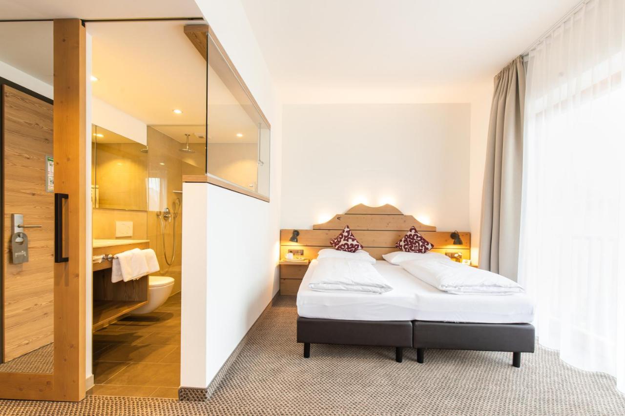 King Room,1219300453:JPEG